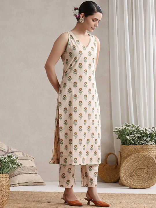 Floral Printed V-Neck Pure Cotton Off-- White Kurta