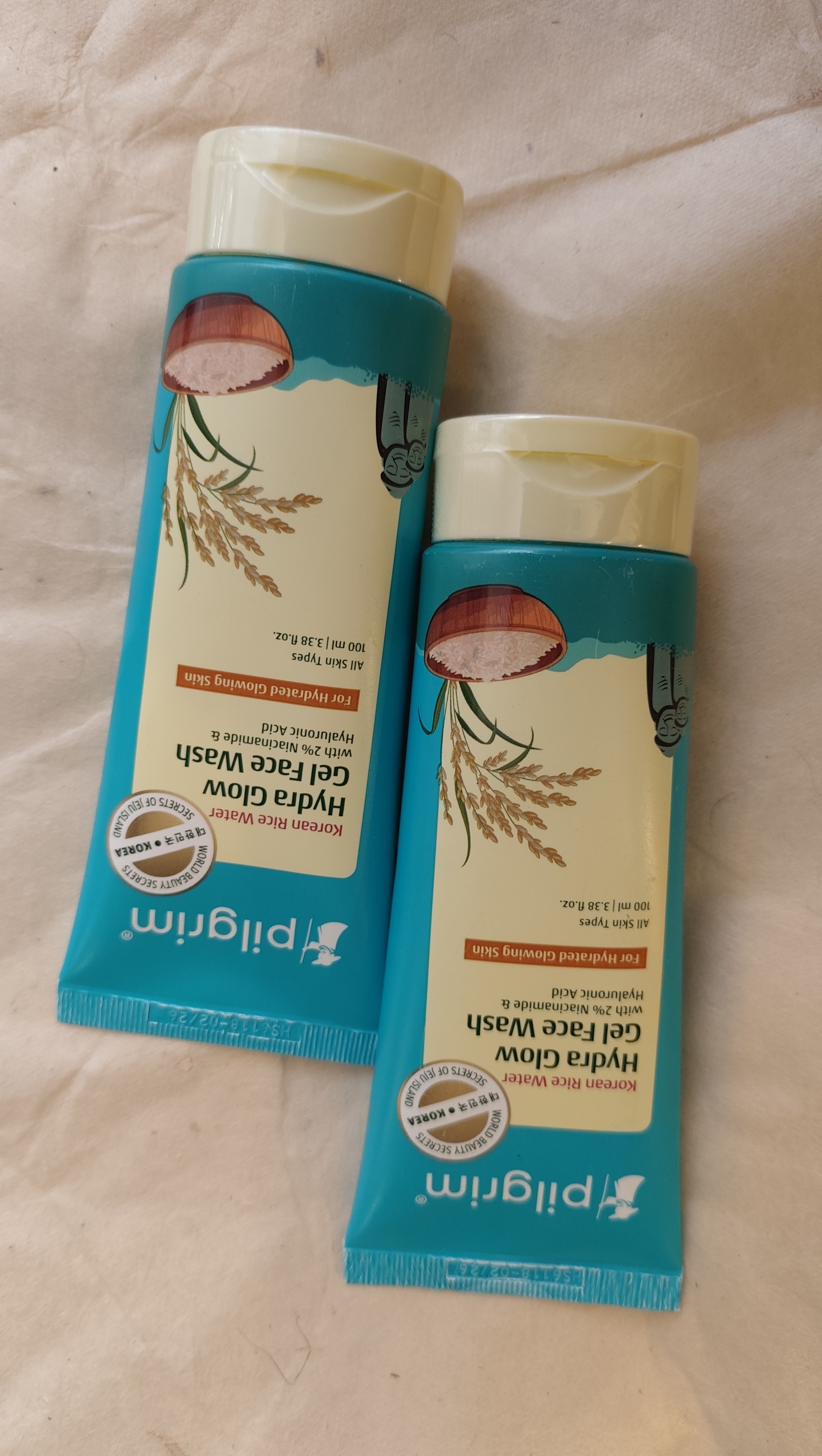Pilgrim Korean rice water hydraglow gel face wash