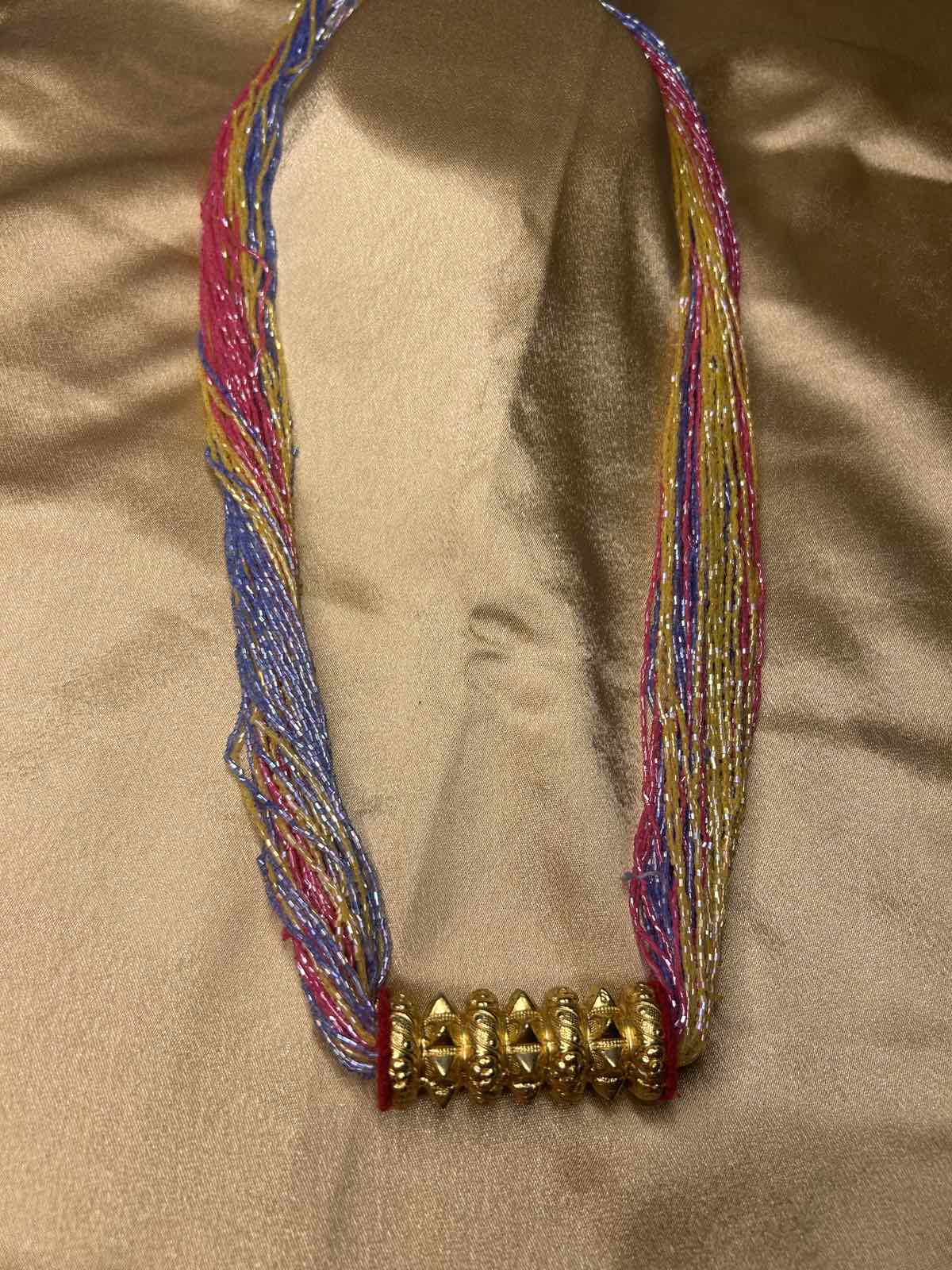 Siffon pore with tilhari mala