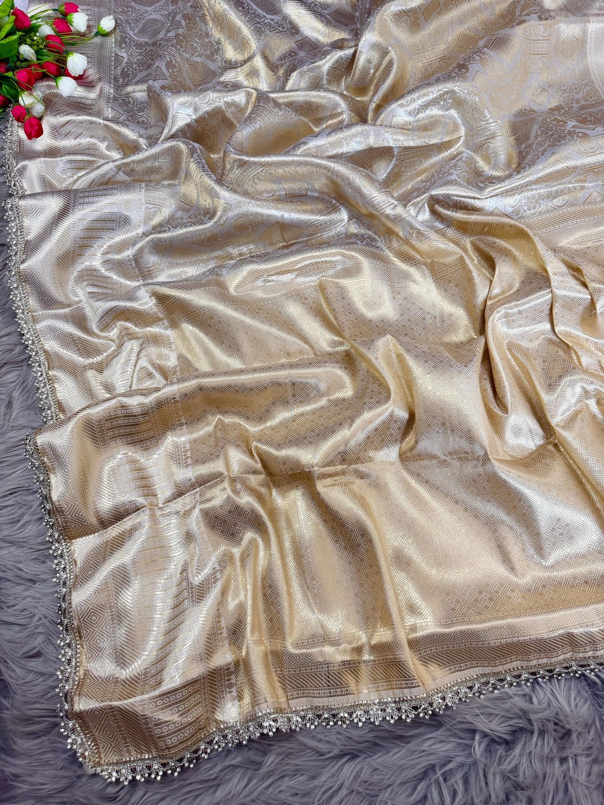 Nayantara Inspired Banarasi Handloom Soft Silk Saree