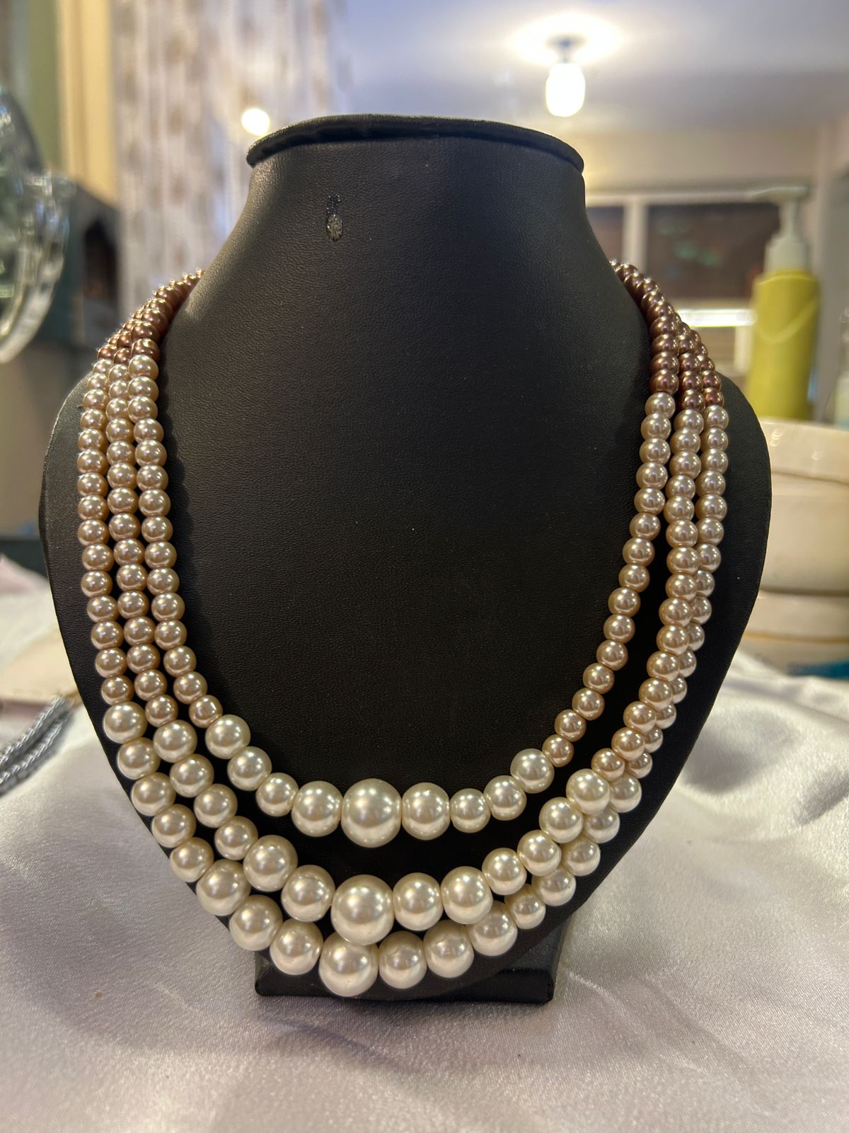 Three layer moti mala